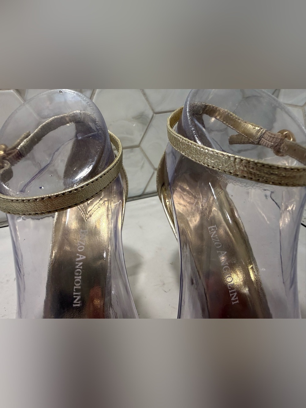 Enzo Angiolini Gold Metallic Strappy Sandals Ankle Strap Sz 8.5 Mesh Rhinestone - Picture 5 of 12